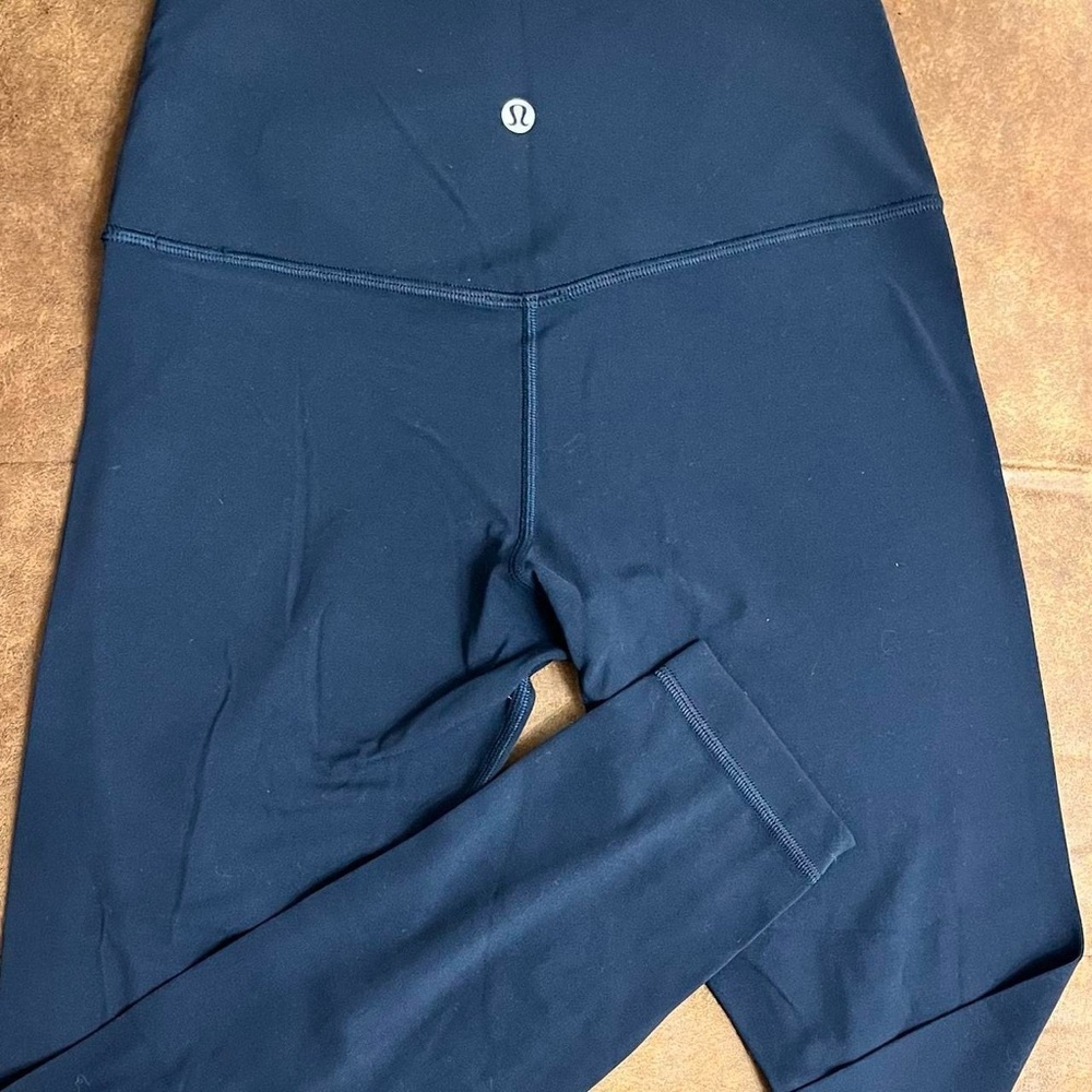 Lululemon Navy Blue Leggings